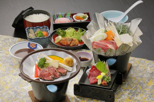 鶴ヶ城会館（福島）