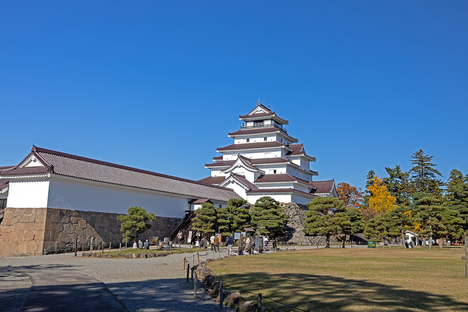 若松城天守閣（鶴ヶ城）